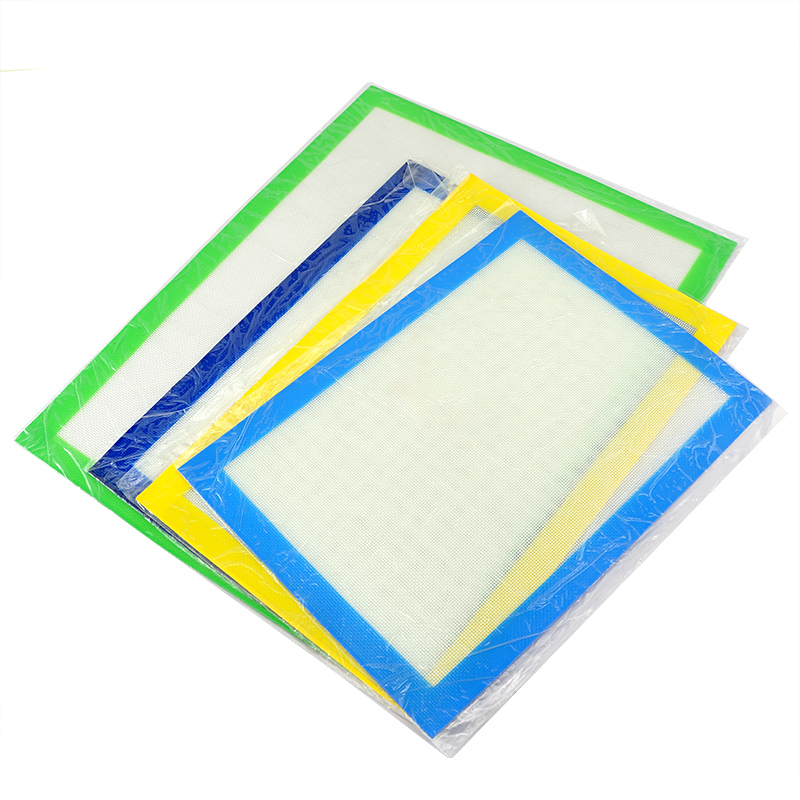 ノンスティックシリコンベーキングパッドマット再利用可能な食品 - Camping Cooking Mat のレビューと価格