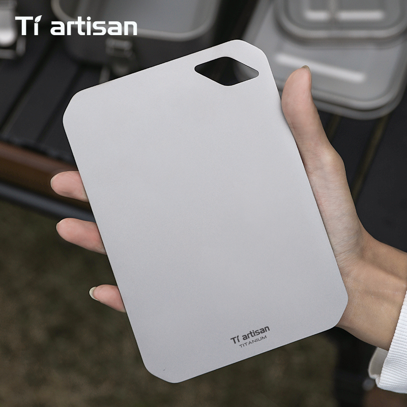 Tiartisan 純チタンミニまな板アウトドアキャンプポー - Camp Cutting Board のレビューと価格